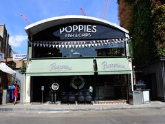 Robinに「fish＆chipsは食べた方がいいかな？」って聞いたら
「もちろん！ここがおすすめ！」って教えてくれたお店。

タグのお店は違う店舗だけど、私たちが行ったのはカムデン・マーケット店。