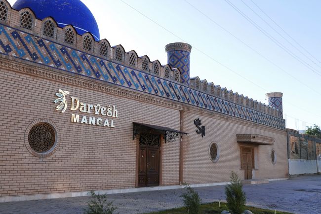 レストランでしょうか？