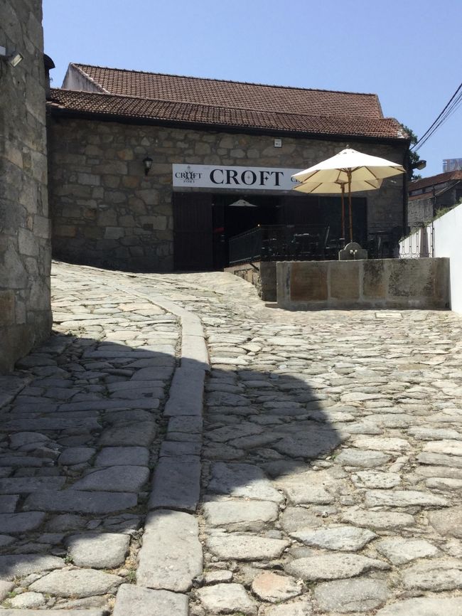 ポートワインは沢山の場所があります。行けばすぐ見られるのでもなく、時間を決めていました。ルビーは甘さが爽やかで美味しい。