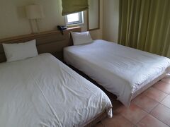 チェック　イン　しました。

８階の角部屋、801号室です。