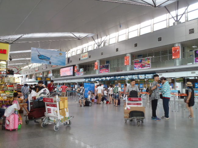 今回２週間の前半で古都ホイアンの散策、偶然にランタンフェスティバルが楽め、<br />加えて、ホイアン・ビーチでの体験は期待以上のものでした。<br />そして、ダナンで過ごした１週間で、私たちが辺境のアイランド・リゾート派だとも、改めて実感したベトナム２週間の旅でした。<br />次回は何処の辺境リゾートを楽しむ事になるのかな～？<br /><br />【７０歳を過ぎ、好きな辺境リゾート巡りを何時まで続けることが出来るのか？、<br />分かりませんが、何時も(いいね！）の投票を頂きながら、何も対応が出来ないままでいます事をお詫び申し上げます.と共に、何時も最後までお付き合い頂きまして有難う御座います。】<br /><br />又、何処かの辺境リゾートのUPが出来ればよいのですが・・・<br />今の元気をキープして頑張って魅力的な場所を探しに行ってきたいと思います。<br />海外旅行が私のボケ防止と元気の源ですので・・・See You Then <br /><br /><br /><br />