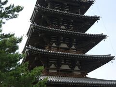 五重塔
法隆寺は広いので閉観時間に間に合うよう
駆け足で参拝します

拝観亮1500円