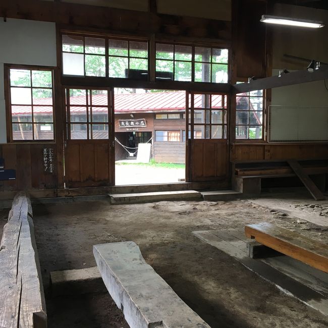 ふと横を見ると「元長蔵小屋」