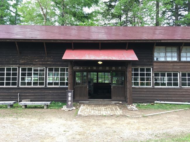 休憩の長蔵小屋。