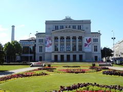 国立オペラ座。