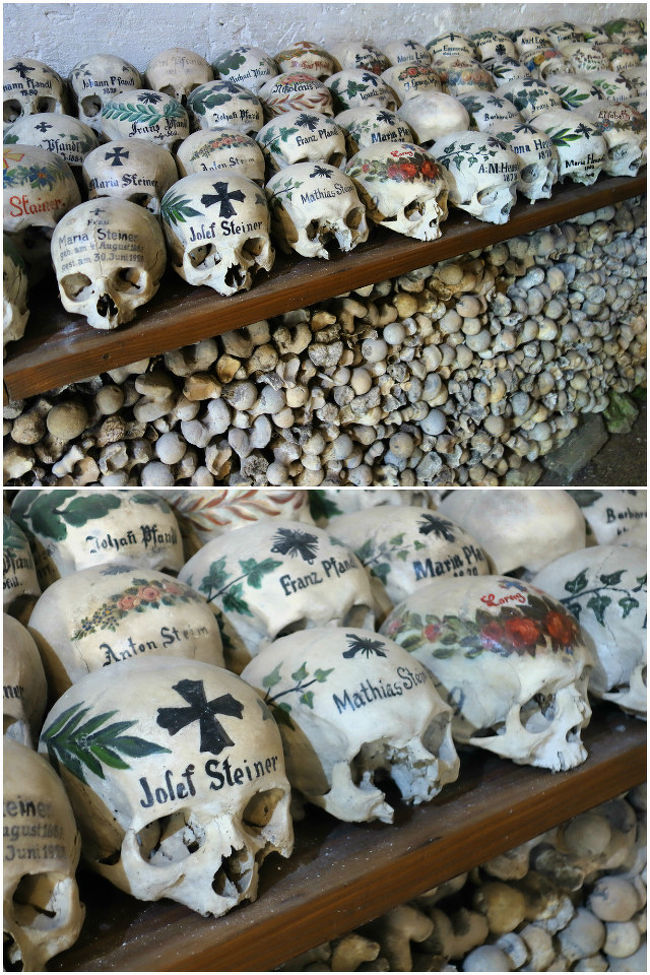 説明文には土地の狭いハルシュタットはお墓のスペースが足りず、<br />埋葬後１０年～２０年後には遺骨を取り出して清め、<br />頭がい骨を納骨堂に納める風習があったんだって。<br /><br />描かれているデザインは、<br />樫の葉＝名声、月桂樹＝勝利、蔓の葉＝生命、バラの花＝愛情など、<br />其々意味があり家族の故人に対する想いが伝わってきます。