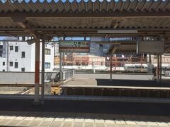 ＪＲと比べるとどうしても遅くなる、私鉄での移動。
どうにか姫路駅に到着しました。