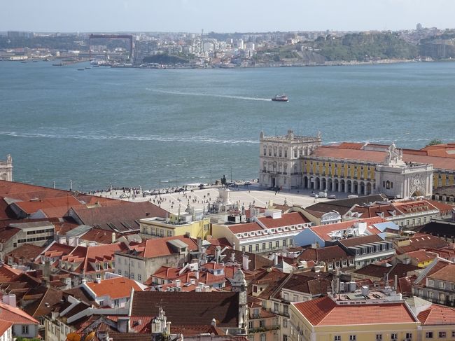 コメルシオ広場…だよね？（〓＾ー＾〓）