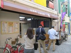 ちょうど昼の時間になったので、横川にある「得」でランチ。

Okonomiyaki「Toku」