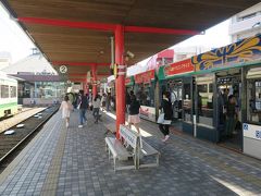 宮島口駅到着。これで宮島線完乗です。

Hiroden Miyajimaguchi stn.