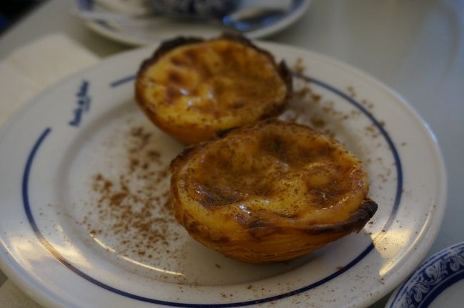 ポルトガル国内でいろんな店のエッグタルトを食べましたが、噂通りここのが絶品でした！