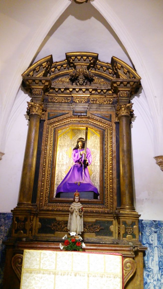 サンタ・クルス修道院内部4