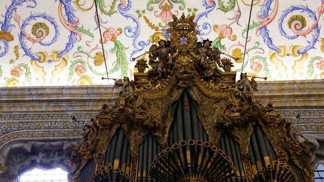 カテドラル内部？5