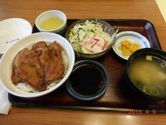 ヨーロッパ軒で食べたソースカツ丼。