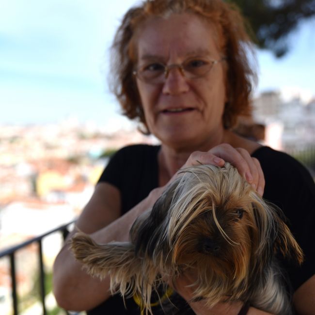 『見て、かわいい目をしてるのよ。』って前髪かき上げてくれました。