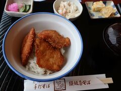 お蕎麦屋でなぜかたれかつ丼食べました。
今回はへぎ蕎麦とたれかつ丼でしたが、次回は海鮮を食べたいな～