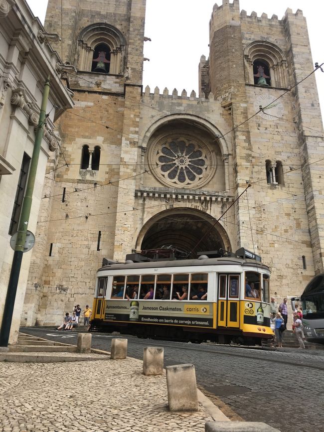 リスボン大聖堂を回ったりしました。