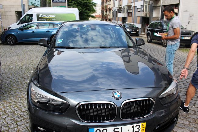 車をオフィスまで持ってきてくれました。<br />傷がないかチェック<br />保険はフルカバーに入ってるので傷があろうと・・・・なのですが<br />免責が発生するのでチェックはしないと。<br />