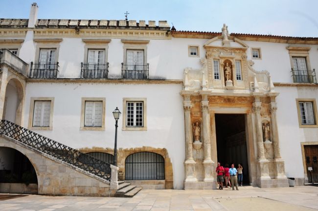 建物の中に入ると・・・