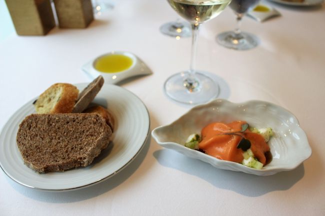 スターターはお野菜のピューレ<br />美味しい。