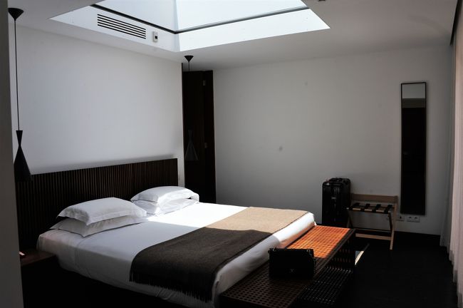 ここのお部屋の売りは寝ながらにして星が見れます。<br />ガラス張りの天窓です。