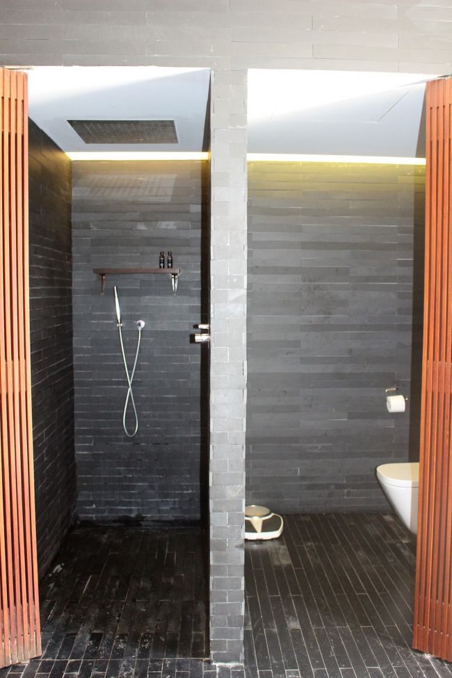 シャワーとおトイレ