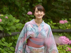 愛知県瀬戸市で紅葉の有名な岩屋堂公園
　　　　　　　　　　　　　今年のミス瀬戸