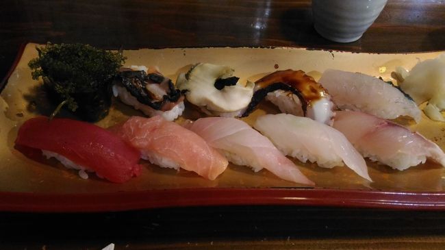 最後の晩餐は石垣島近郊でとれたお寿司！<br />飲み屋みたいなところでしたが、カウンターあるし早めに入店したのでアウェーじゃありませんでした。<br /><br />歯ごたえある！<br />魚介類好きです。<br /><br />この後お土産買ってホテルへ戻り。<br />次の日は朝早く石垣島空港へ。<br />帰路につきました。