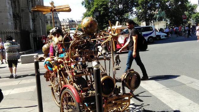 面白いおじさんを発見
