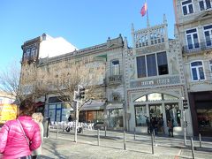 当初、予定には無かったけれど、せっかくここまで来たんだから…
と現地ガイドさんが案内してくれました。

