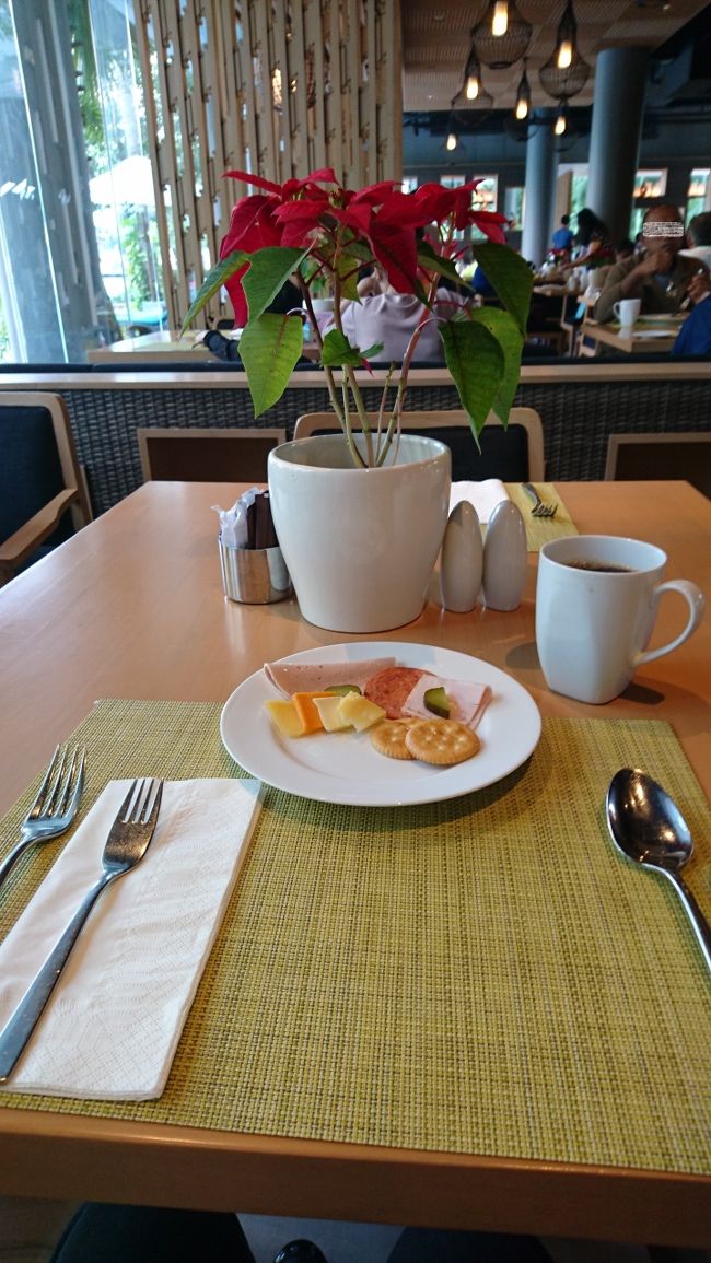 朝食の評判が良いというのも頷けます。