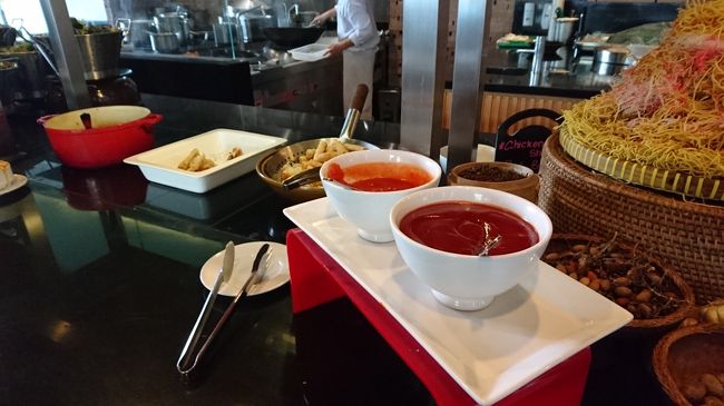 ローカルフードのコーナー。