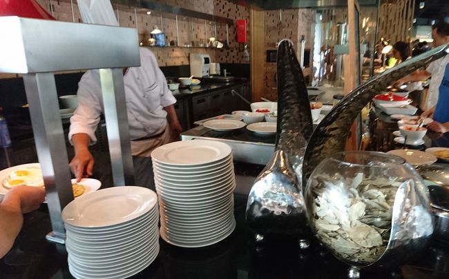 エッグステーション。