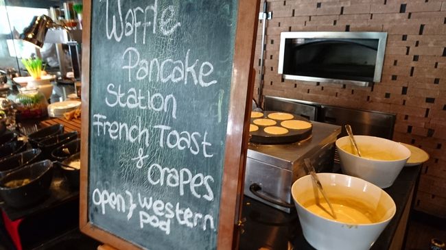 パンケーキやワッフルも<br />出来たてが提供されていました。