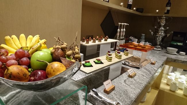 スイーツ＆フルーツ。