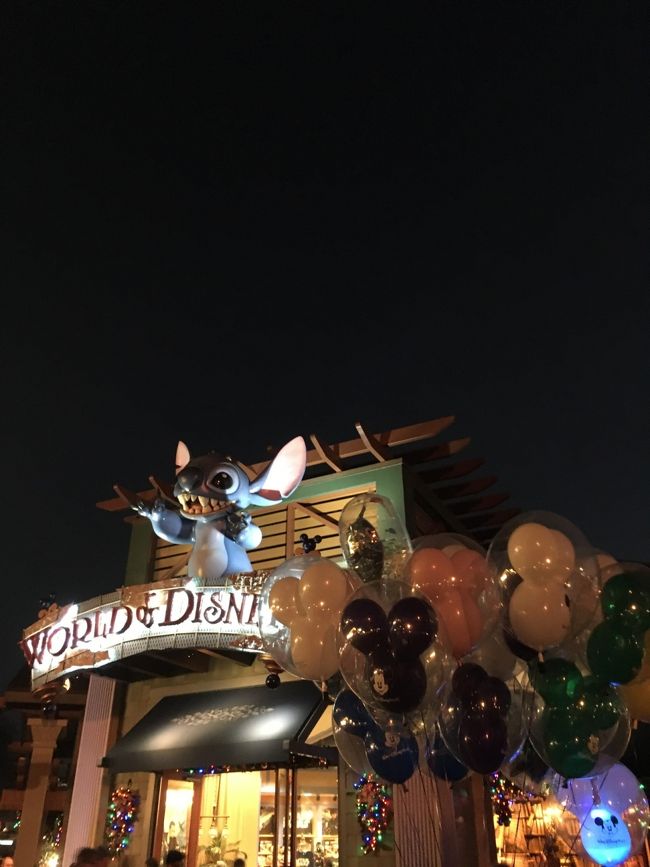 このスティッチから、、<br />水が飛んできます。笑