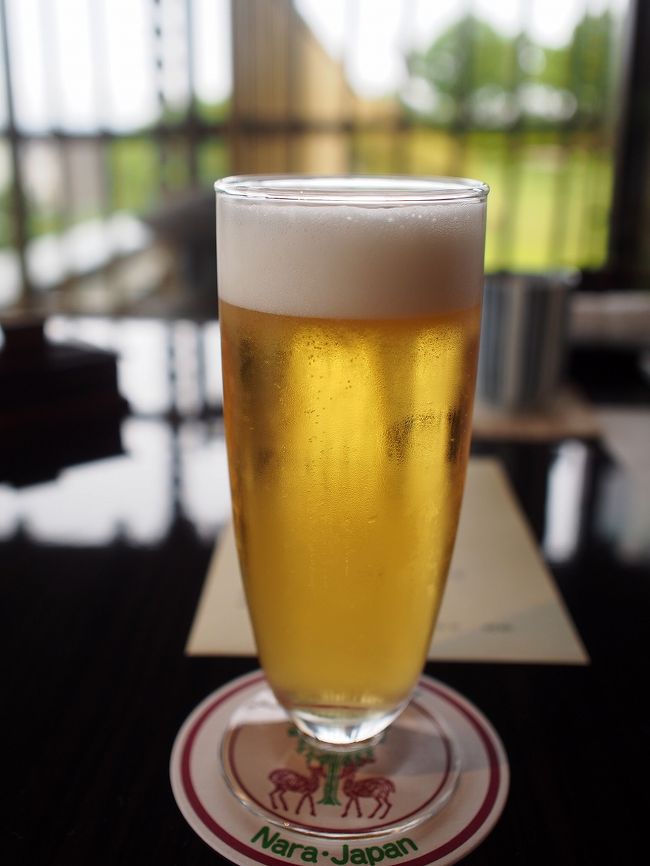 「日本料理　花菊」へ<br /><br />まずはランチビール♪