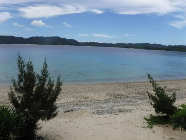 バルコニーからの景色です。ベットからも海が見えます！