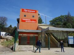 ジャルディン・ズーロジコで下車してセッテリオスバスターミナルへ。
移動は分かりやすいです。表示にそって行けばすぐです。
