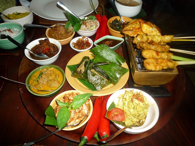 正直イマイチ、ほぼ残しました。<br />大きな唐辛子は、ママちゃん全部お持ち帰り。<br />干して料理に使うんだと<br />