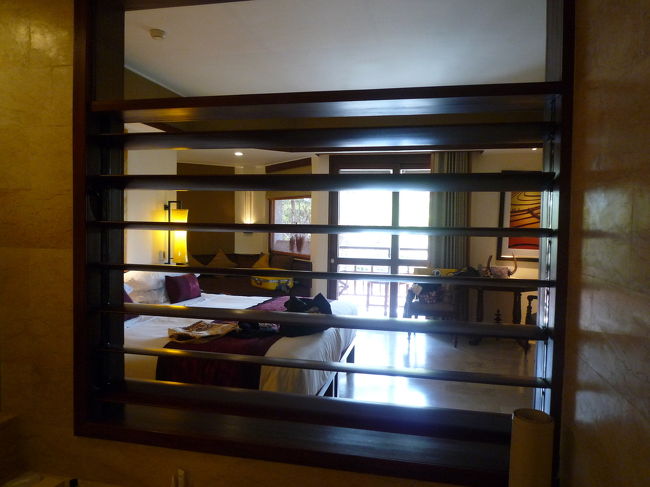 ルーバーになってるので、風通しもいいです。<br />