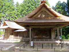 白神神社の能舞台は1853年に伊達藩によって建立。
近世能舞台としては東日本唯一とされている貴重な遺構だそう。