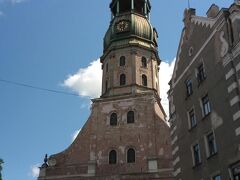 リガの観光はこの日の午後のみ！！ちょっと短すぎるかなと思ったんだけど，
タリンが一番いいというクチコミが多いので・・・タリン夕方発ではなく朝発にしてタリンの滞在時間を伸ばした。けど・・・リガの方が私は好き。
今回は下見って感じだからいいんだけど，リガはもうちょい長くしたいな。

