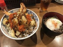 海老天いくら丼。