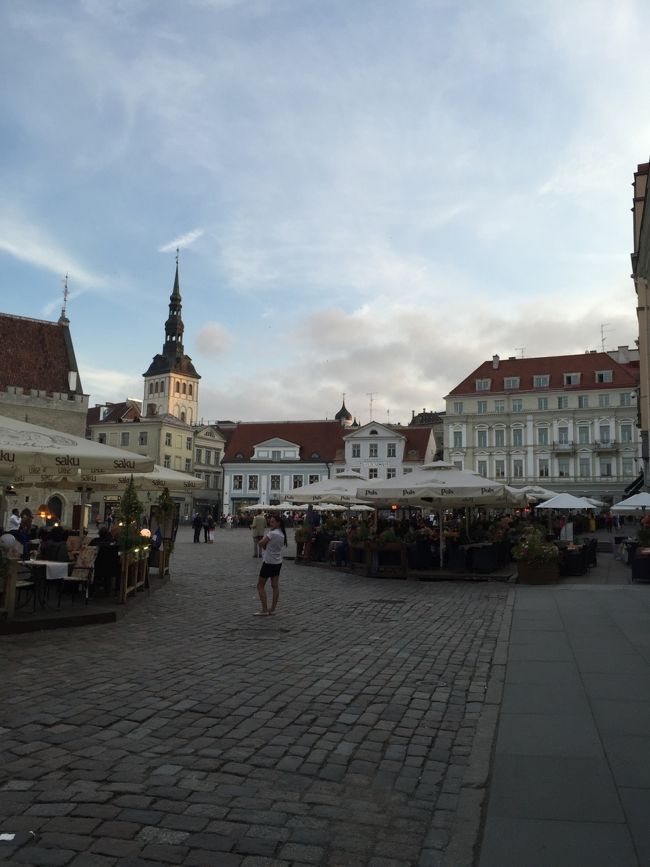 再度広場に。<br />道に迷ったなと思ったら広場に戻って位置関係確認してました。<br />急いでないので別に迷っても困りません