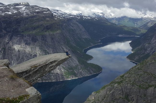 17年7月絶景トロルトゥンガに行った感想と注意点 ハルダンゲルフィヨルド周辺 ノルウェー の旅行記 ブログ By Eightさん フォートラベル