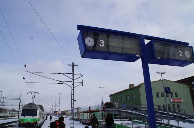 11：30　Turku発のIC954号でヘルシンキに移動します。<br />13：17にPasilaという駅でリング・レイルに乗り換えし、空港には13：47に到着する予定。