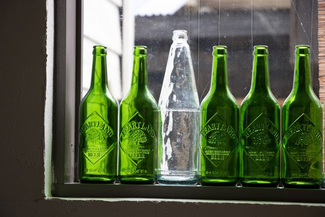 ◎禁止事項<br /><br />・席を立っての店内見学<br /><br />・席を立っての写真撮影<br />　※もしかしたら店内の撮影禁止だったかも…<br /><br />・静かに出来ない子供の入店<br /><br /><br /><br />そのような情報を事前に仕入れていたので<br />どんだけ厳しいお店なのかと<br />そして鬼瓦のような恐ろしいオーナーさんなのかと<br />ちょっとビビりながらの入店でしたが<br />ただ単に店内では静かに過ごして欲しいという<br />オーナー夫妻の純粋な願いがあるだけでした。<br />