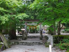 そうこうしているうちに、神社に着きました。

神社にも人がちらほら。