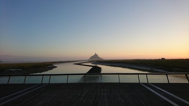 6時半くらいになり、7時から朝食なのでホテルに戻ることに。